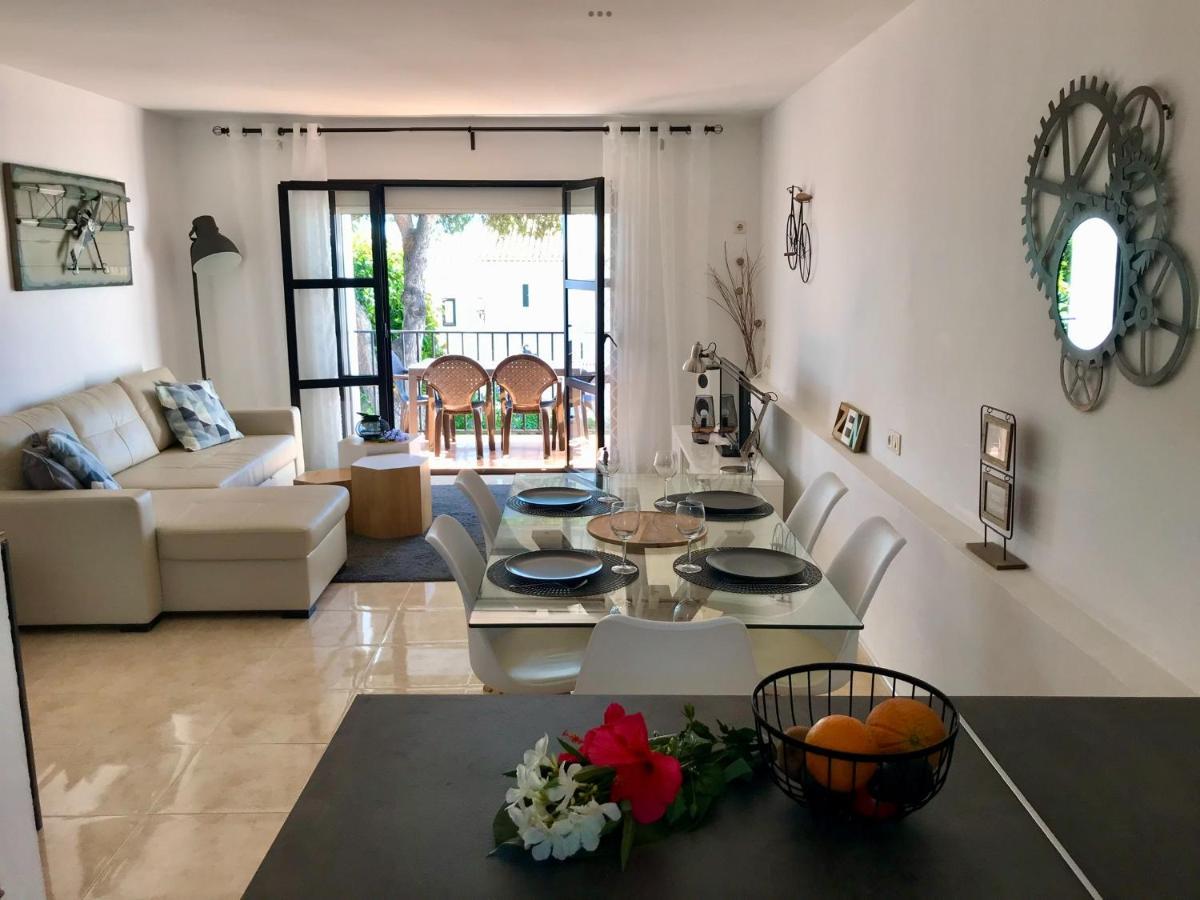 Donalolaplaya Apartment Sitio de Calahonda Ngoại thất bức ảnh